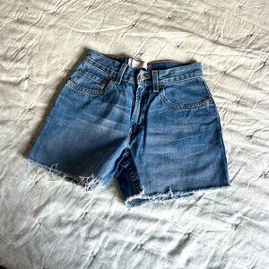 Girls Levi Shorts